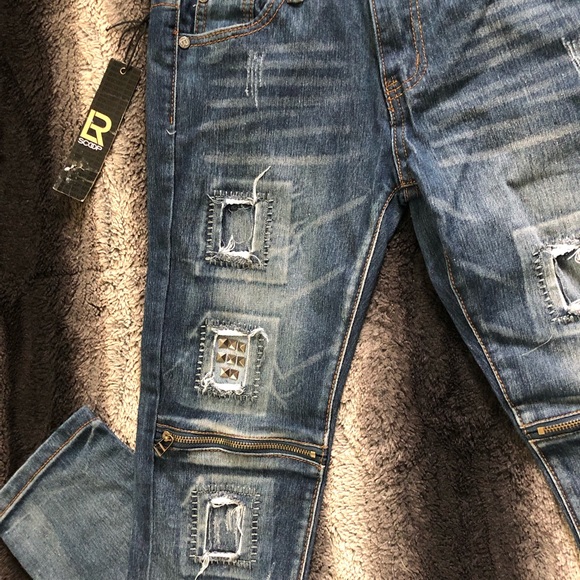 NWT New York Premium Distressed Skinny Jeans - Picture 2 of 4